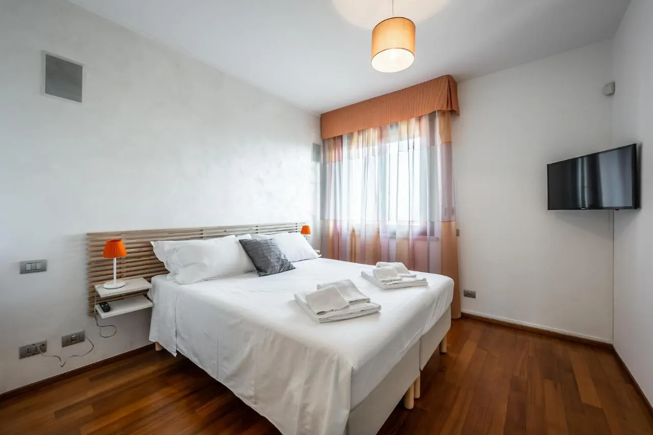 Nicola'S Penthouse Apartment Verona
