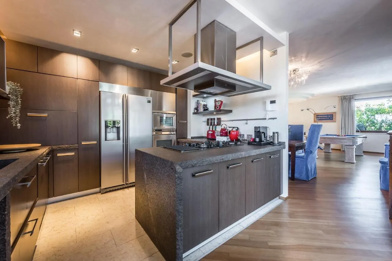 Appartamento Nicola'S Penthouse Verona 0*,  Italia