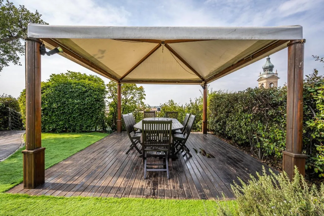 Appartamento Nicola'S Penthouse Verona 0*,  Italia